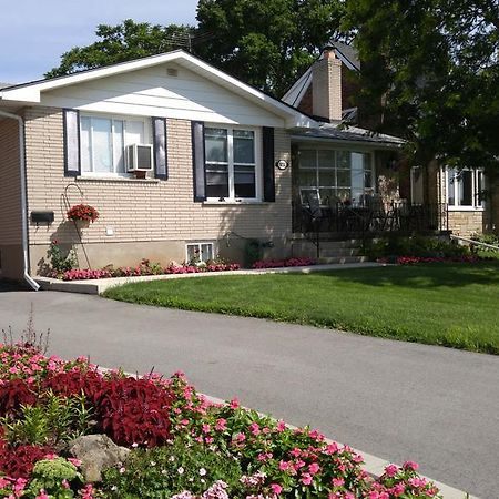 Trillium Bed & Breakfast Niagara Falls Exterior photo