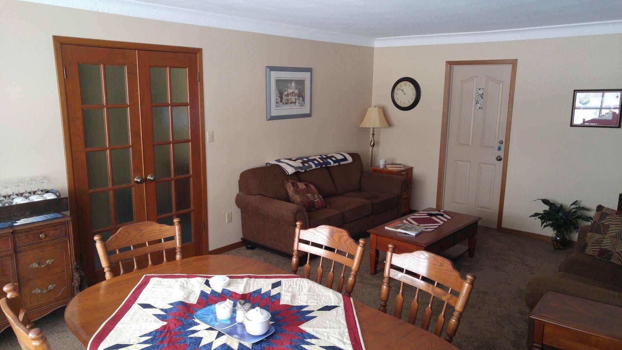 Trillium Bed & Breakfast Niagara Falls Exterior photo